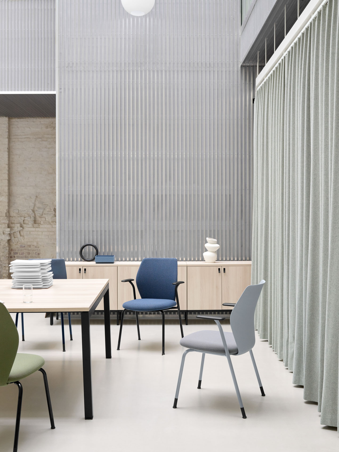 Senator.Core.Dtos.ImageWithMetaDataDto..AltTag