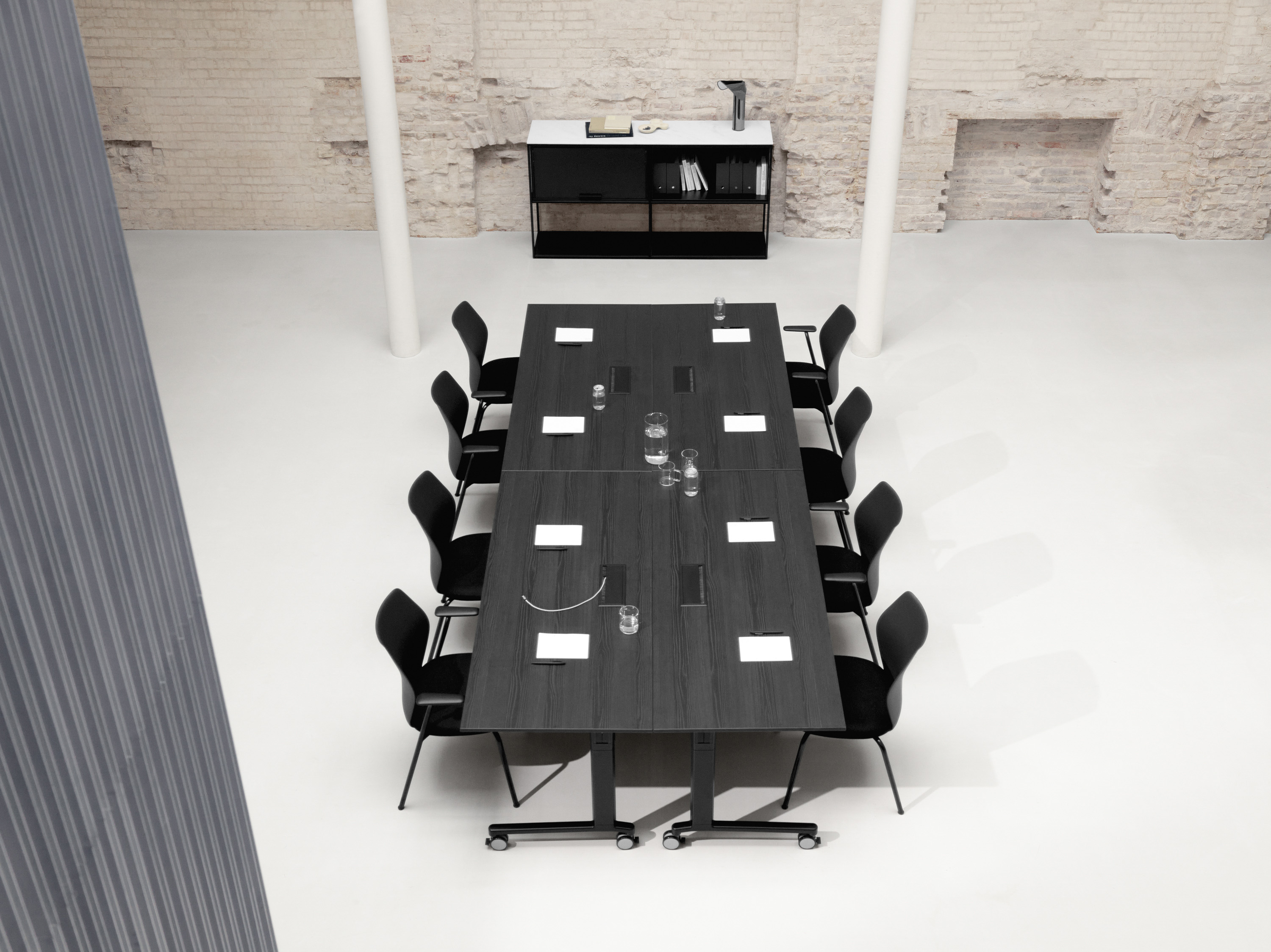 Senator.Core.Dtos.ImageWithMetaDataDto..AltTag