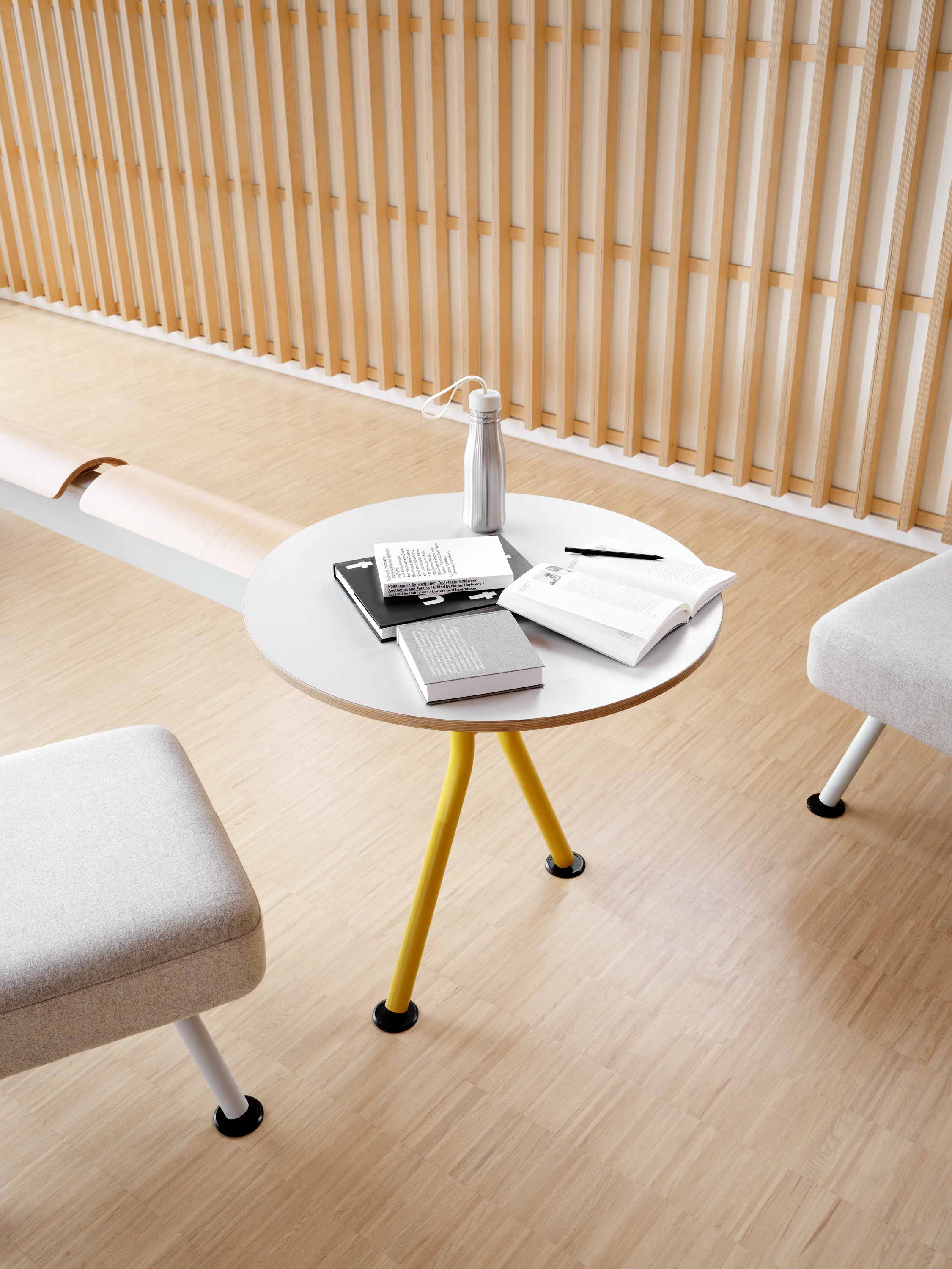 Senator.Core.Dtos.ImageWithMetaDataDto..AltTag