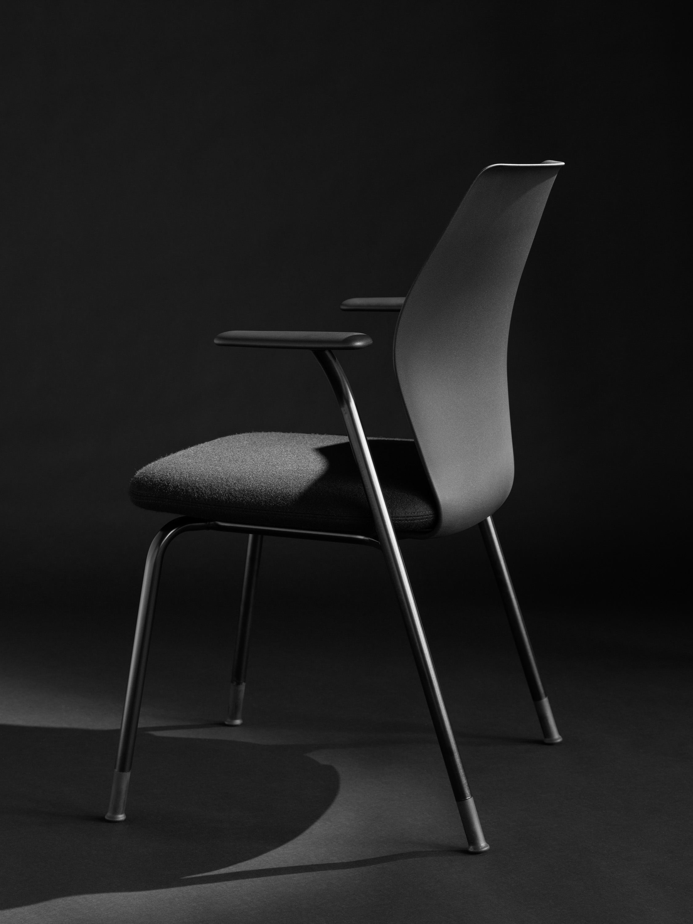 Senator.Core.Dtos.ImageWithMetaDataDto..AltTag